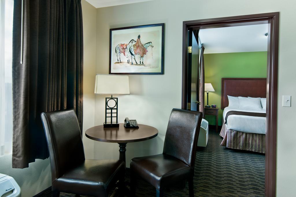 Oxford Suites Hermiston Exterior foto